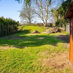 153 M² Haus Mit 6 Schlafzimmern Fuer 12 Persoen Nieder-Saulheim