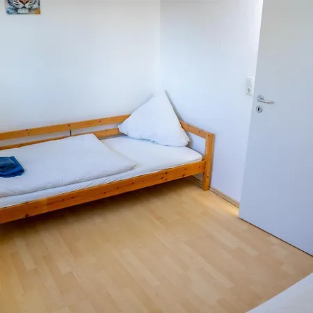 153 M² Haus Mit 6 Schlafzimmern Fuer 12 Persoen *