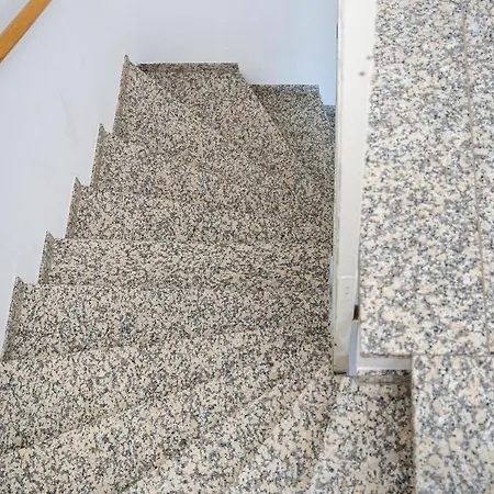 153 M² Haus Mit 6 Schlafzimmern Fuer 12 Persoen Appartamento