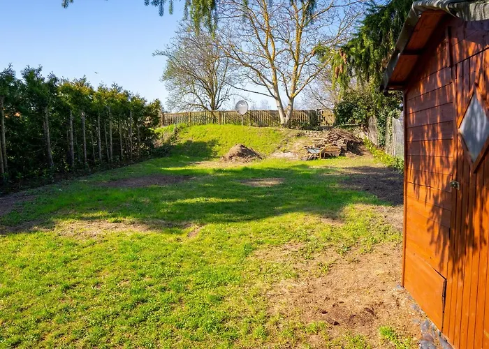 153 M² Haus Mit 6 Schlafzimmern Fuer 12 Persoen Nieder-Saulheim