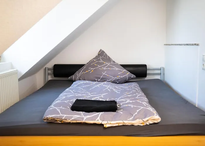 153 M² Haus Mit 6 Schlafzimmern Fuer 12 Persoen Nieder-Saulheim