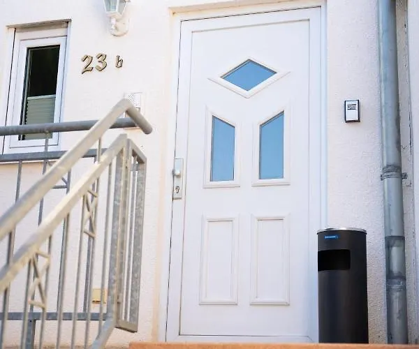 153 M² Haus Mit 6 Schlafzimmern Fuer 12 Persoen Apartamento *