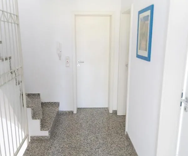 Apartamento 153 M² Haus Mit 6 Schlafzimmern Fuer 12 Persoen Nieder-Saulheim