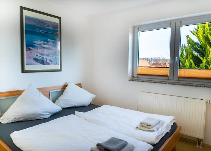 153 M² Haus Mit 6 Schlafzimmern Fuer 12 Persoen Nieder-Saulheim